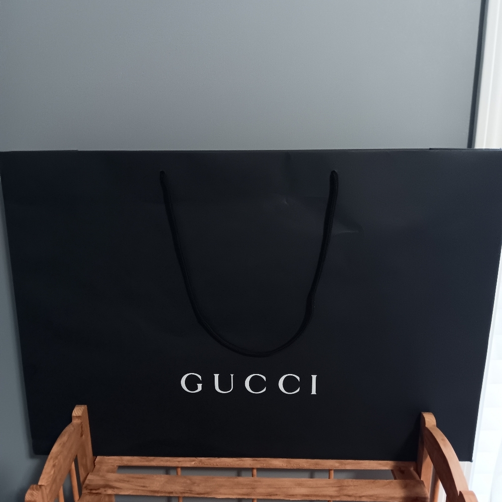 Gucci Shopping Bag